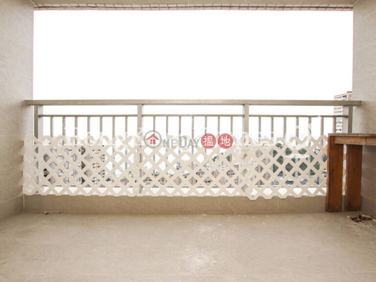 2 Bedroom Unit for Rent at Block 25-27 Baguio Villa