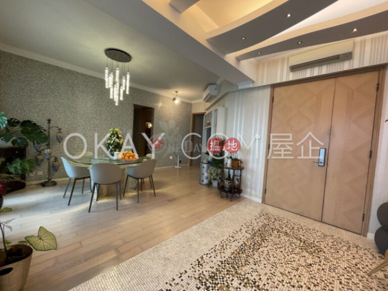 Luxurious 4 bed on high floor with balcony & parking | For Sale