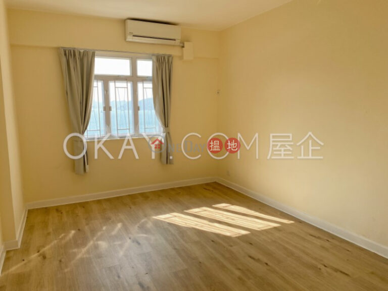 Efficient 4 bed on high floor with balcony & parking | Rental