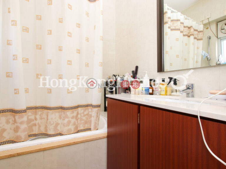 裕仁大廈A-D座三房兩廳單位出售