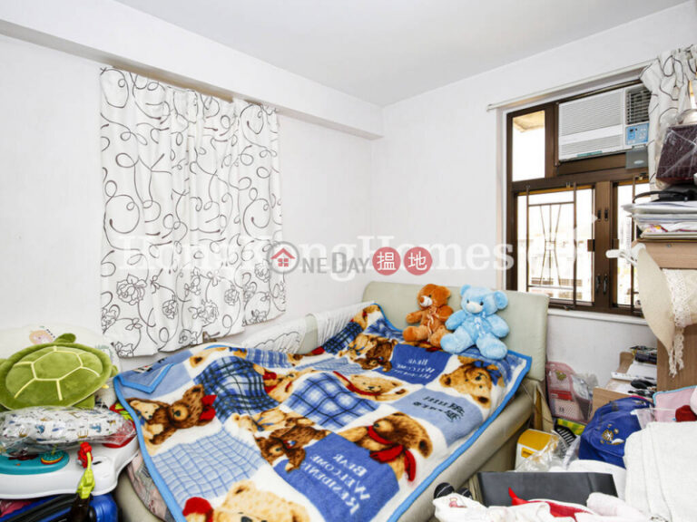 3 Bedroom Family Unit at Pokfulam Gardens | For Sale