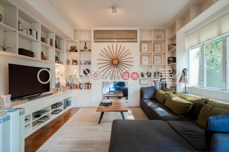 Beautiful 3 bedroom with balcony & parking | For Sale