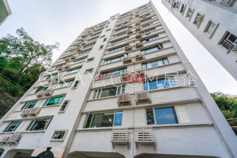 Rare 3 bedroom on high floor with parking | Rental