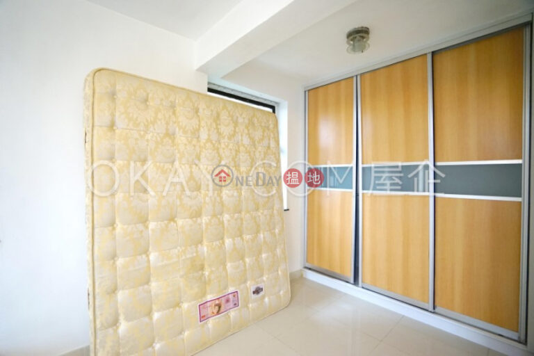 Efficient 3 bedroom with sea views & balcony | For Sale