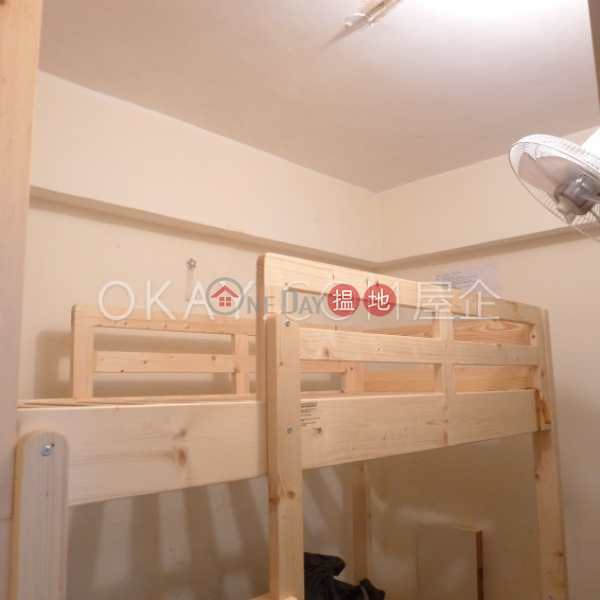 Efficient 3 bed on high floor with sea views & balcony | Rental