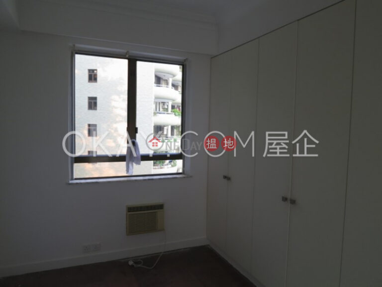 Lovely 2 bedroom with balcony & parking | Rental
