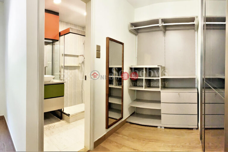 Property for Rent at Block 28-31 Baguio Villa with 2 Bedrooms