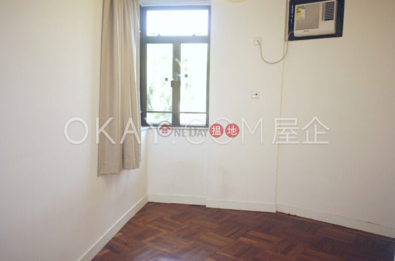 Charming 3 bedroom with balcony & parking | Rental