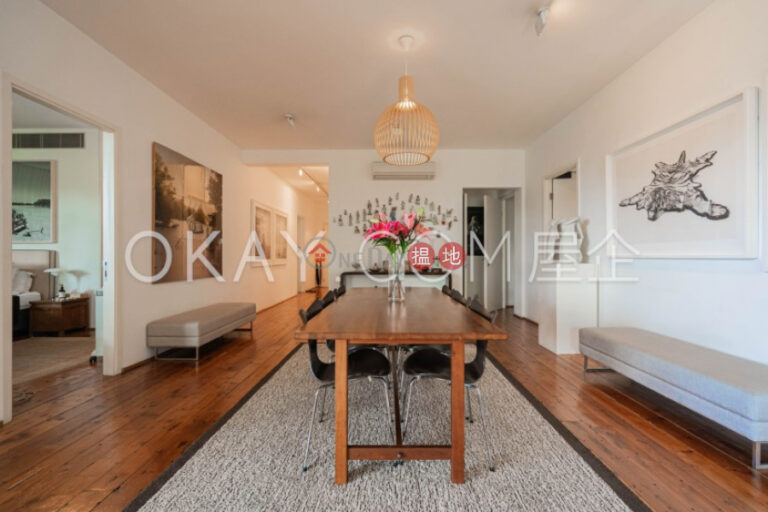 Beautiful 3 bedroom with balcony & parking | For Sale