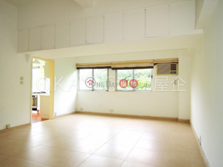 Stylish house with rooftop, terrace & balcony | Rental