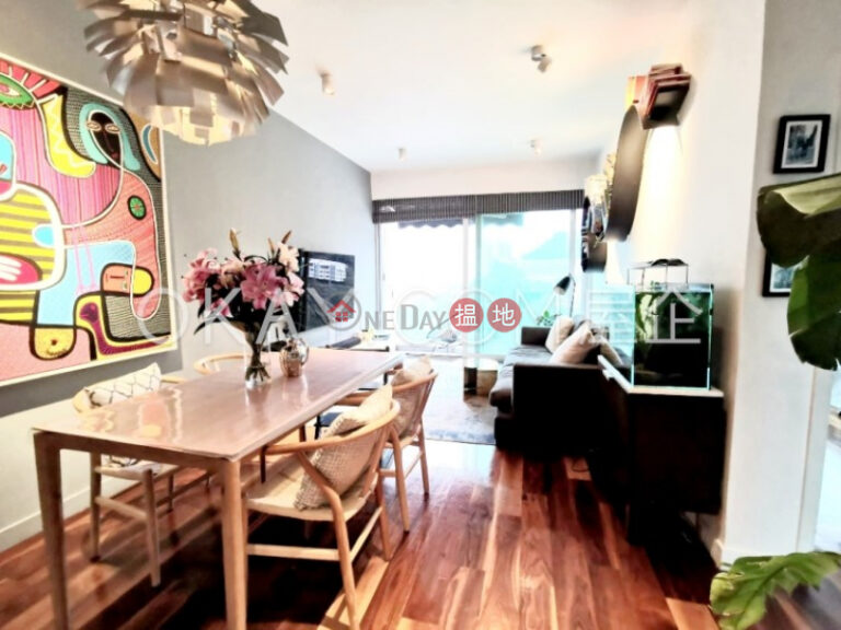Efficient 2 bed on high floor with sea views & rooftop | Rental