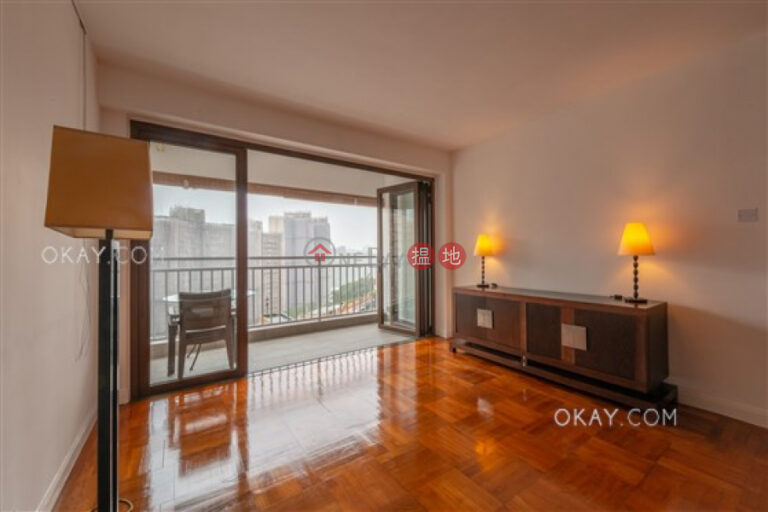 Efficient 2 bedroom with balcony & parking | For Sale