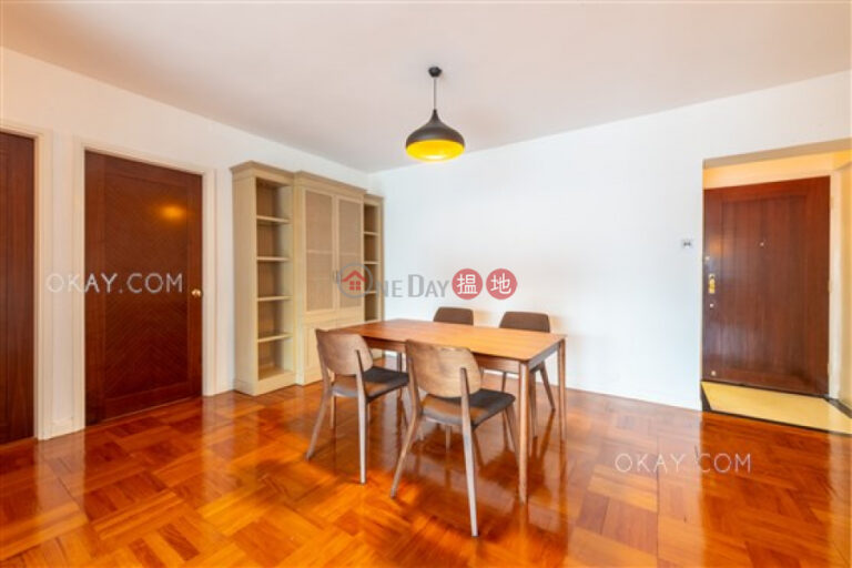 Efficient 2 bedroom with balcony & parking | For Sale