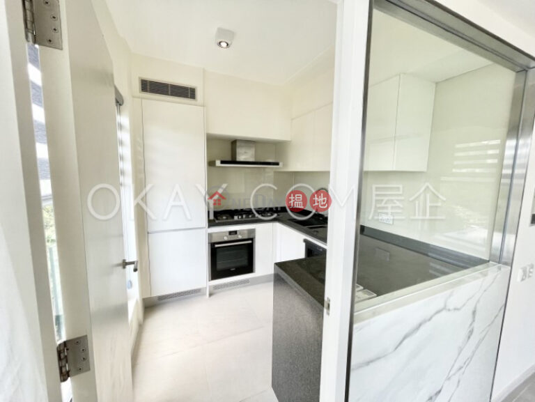 Elegant 3 bedroom with balcony & parking | For Sale