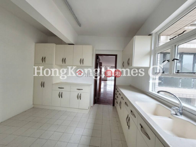 3 Bedroom Family Unit for Rent at Block 41-44 Baguio Villa