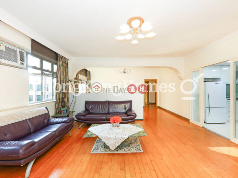 3 Bedroom Family Unit for Rent at 18-22 Crown Terrace