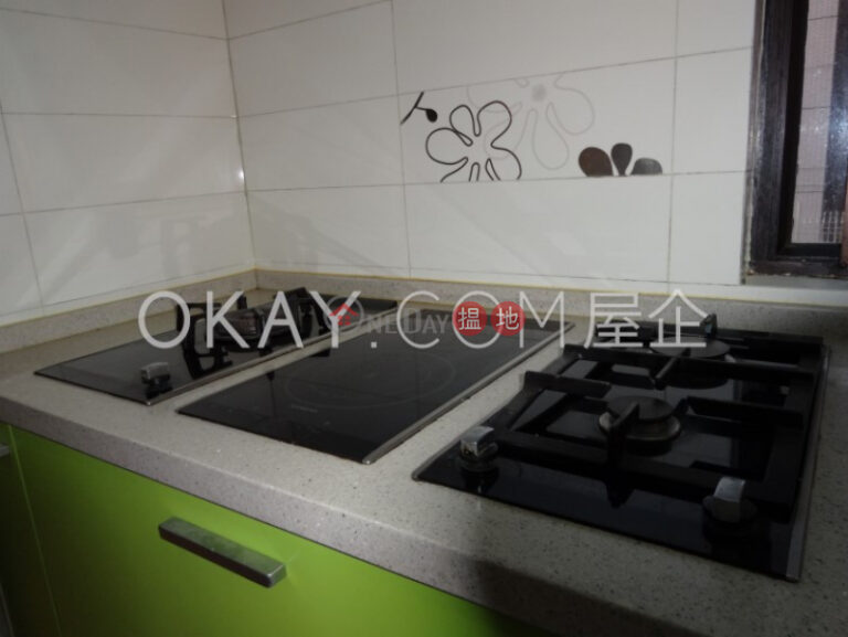 Beautiful 4 bedroom with balcony & parking | For Sale