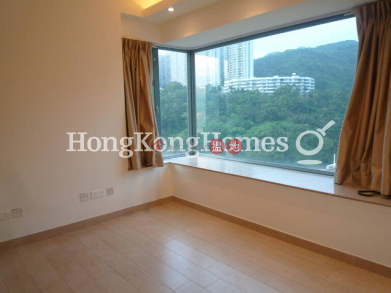 3 Bedroom Family Unit for Rent at POKFULAM TERRACE