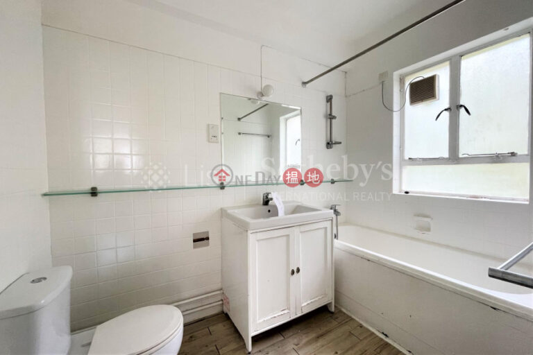 Property for Rent at Alberose with 3 Bedrooms