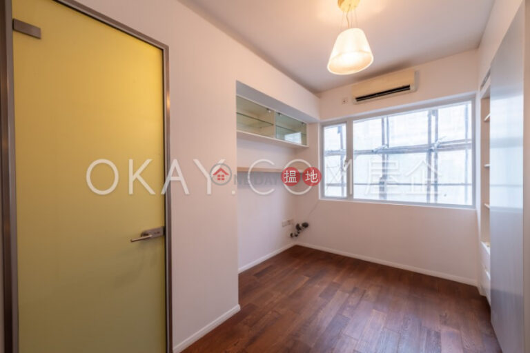 Beautiful 3 bedroom with sea views, balcony | For Sale