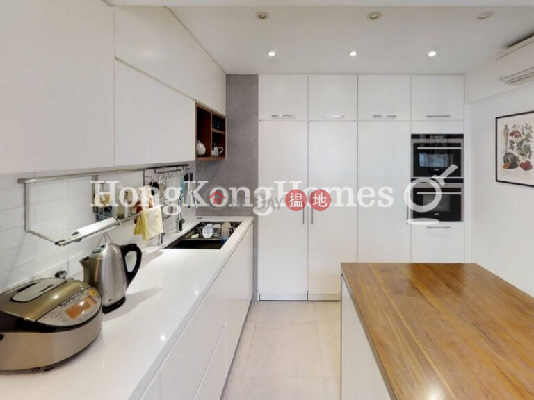 3 Bedroom Family Unit for Rent at Block 25-27 Baguio Villa