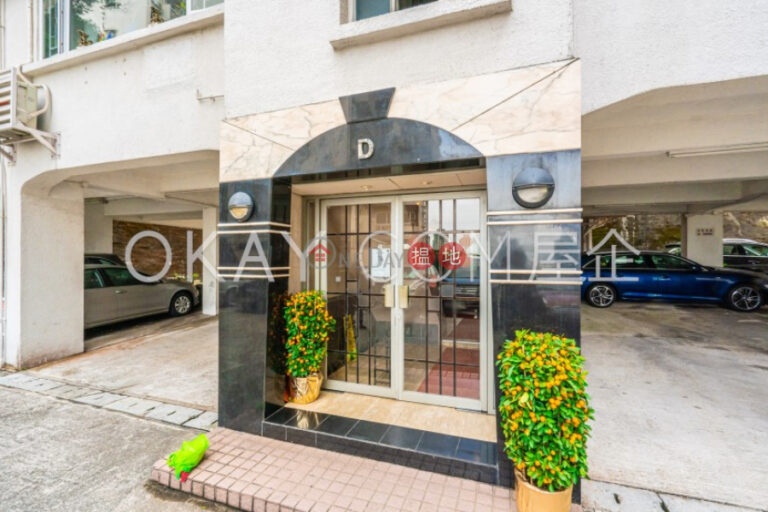 Rare 3 bedroom on high floor with parking | Rental