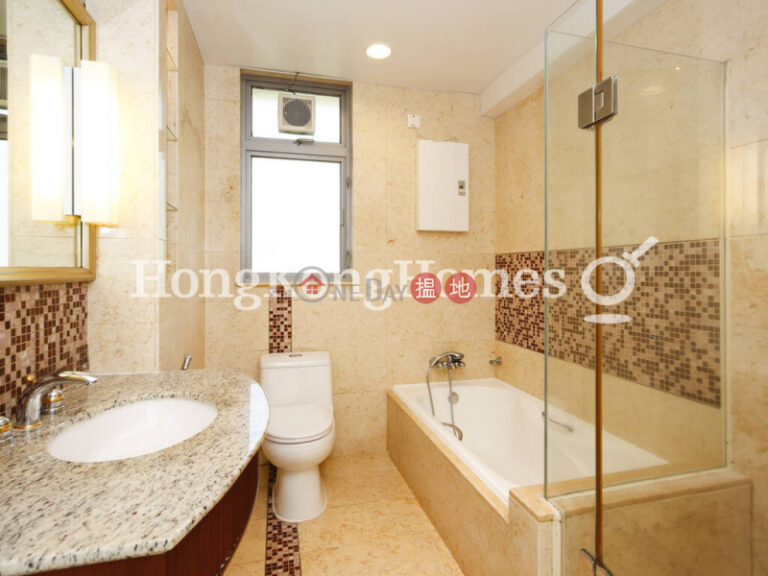 4 Bedroom Luxury Unit for Rent at Villas Sorrento