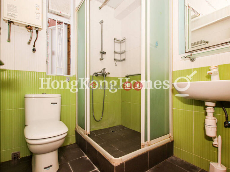 2 Bedroom Unit at Block 25-27 Baguio Villa | For Sale