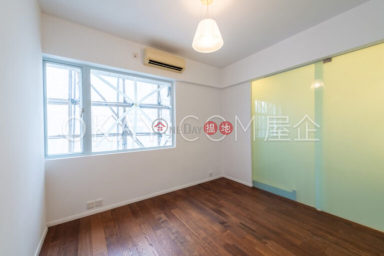 Beautiful 3 bedroom with sea views, balcony | For Sale