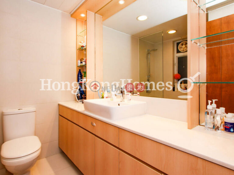 3 Bedroom Family Unit at CNT Bisney | For Sale