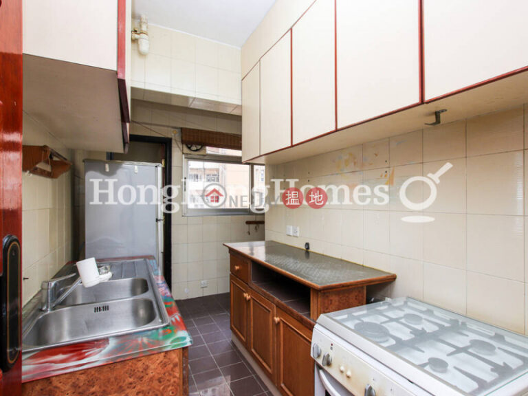 2 Bedroom Unit at Block 25-27 Baguio Villa | For Sale