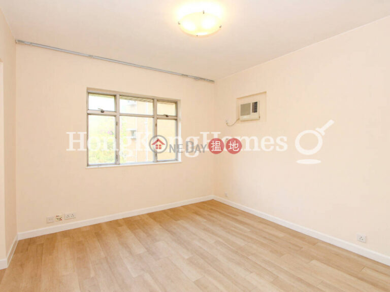 2 Bedroom Unit at Block 25-27 Baguio Villa | For Sale