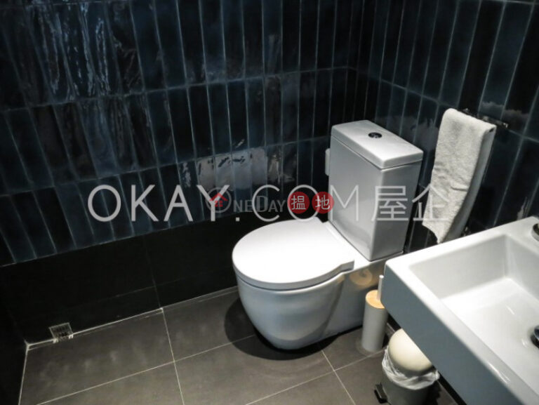 Efficient 2 bedroom with sea views, balcony | For Sale