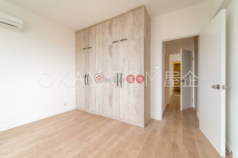 Luxurious 2 bed on high floor with balcony & parking | Rental