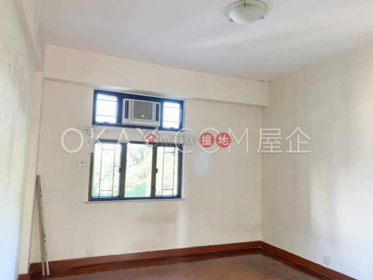 Efficient 3 bed on high floor with balcony & parking | For Sale