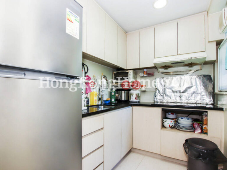 3 Bedroom Family Unit at Block 19-24 Baguio Villa | For Sale