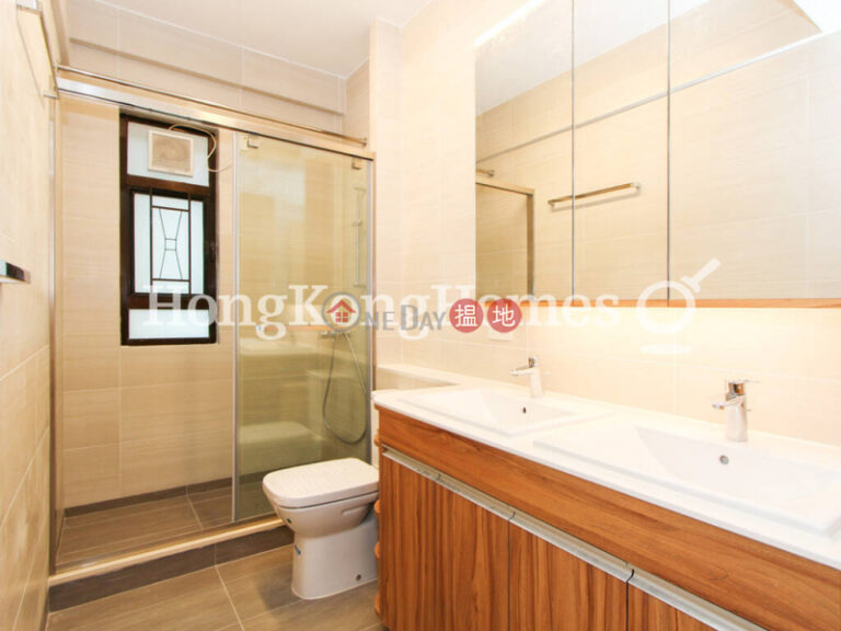 3 Bedroom Family Unit at Block 32-39 Baguio Villa | For Sale