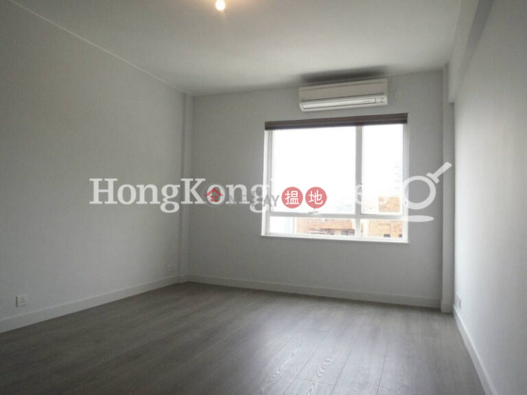 3 Bedroom Family Unit for Rent at BLOCK A+B LA CLARE MANSION