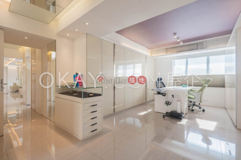 Efficient 3 bedroom in Pokfulam | Rental