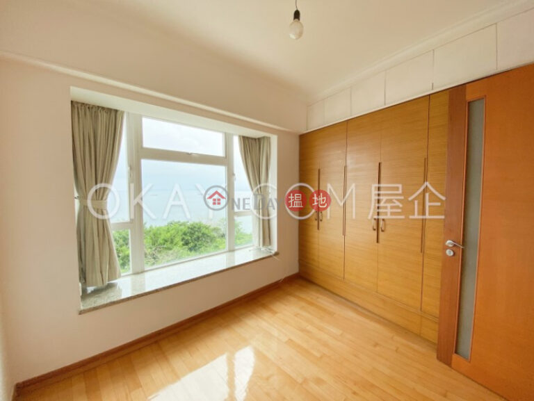 Stylish 3 bedroom with sea views, balcony | For Sale