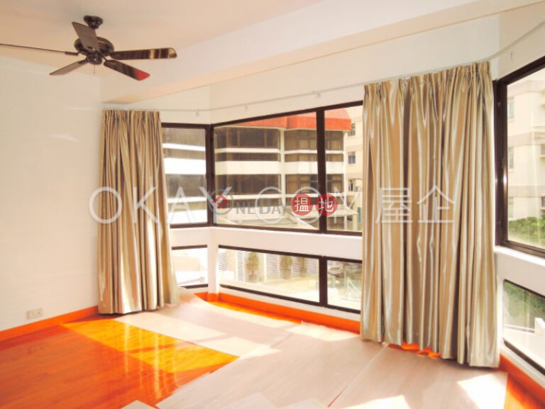 Stylish house with rooftop, terrace & balcony | Rental