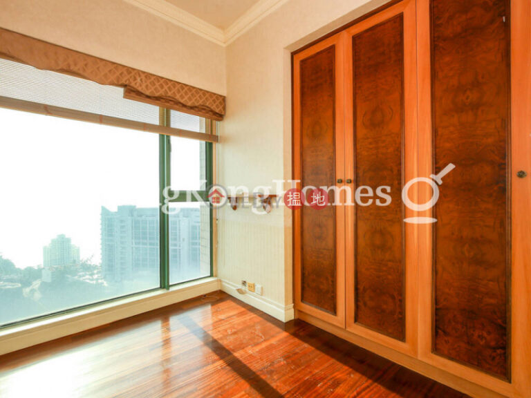 4 Bedroom Luxury Unit for Rent at Royalton