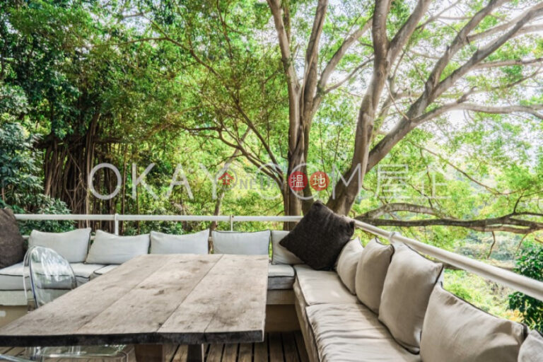 Beautiful 3 bedroom with balcony & parking | Rental