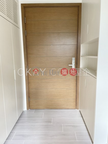 Elegant 3 bedroom with balcony & parking | For Sale