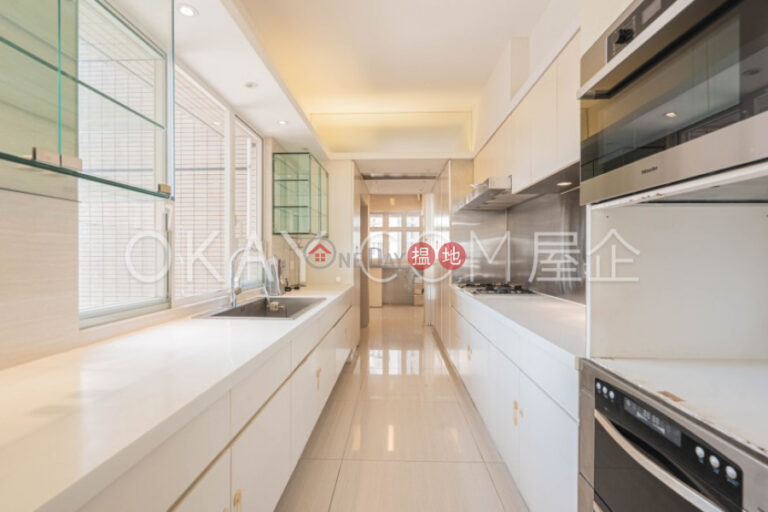 Efficient 3 bedroom in Pokfulam | Rental