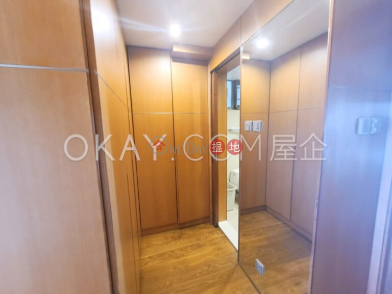 Popular 3 bedroom with sea views, balcony | Rental