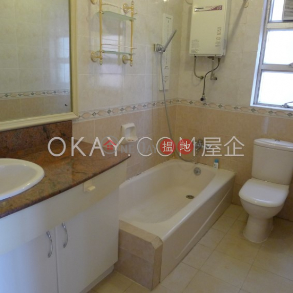 Efficient 3 bed on high floor with sea views & balcony | Rental