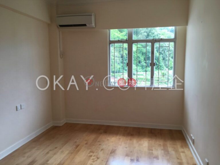 Efficient 4 bedroom with balcony & parking | For Sale
