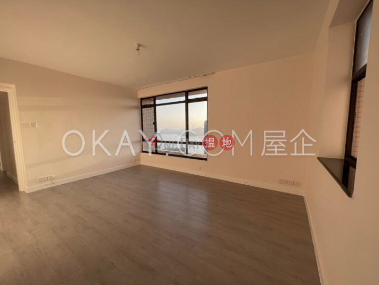 Popular 2 bedroom with parking | Rental