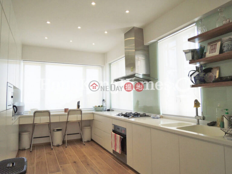 裕仁大廈A-D座三房兩廳單位出售